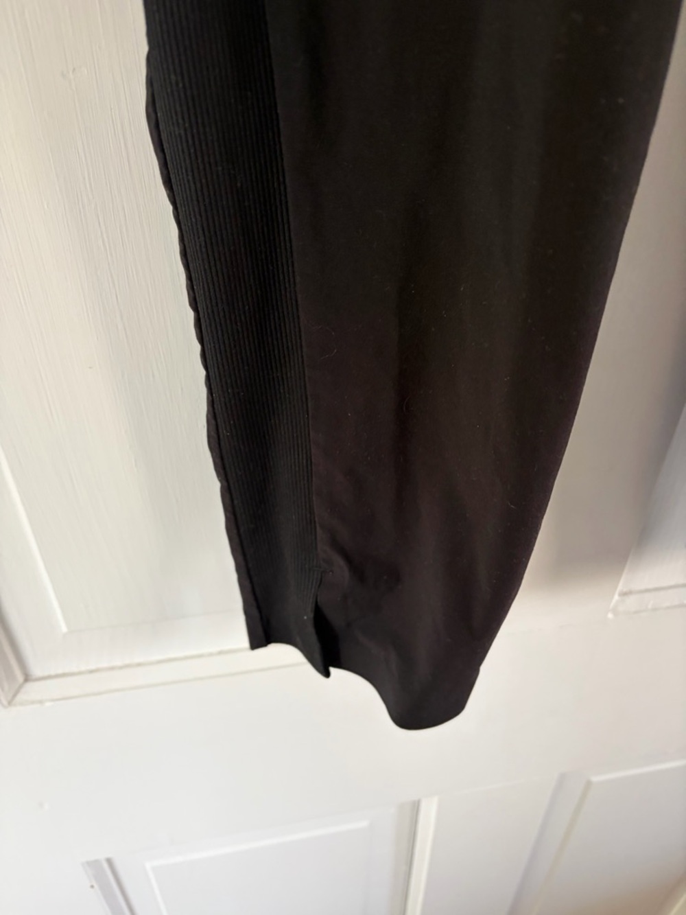 Athleta Brooklyn ankle Black  Women's Pants 4 - Picture 4 of 6